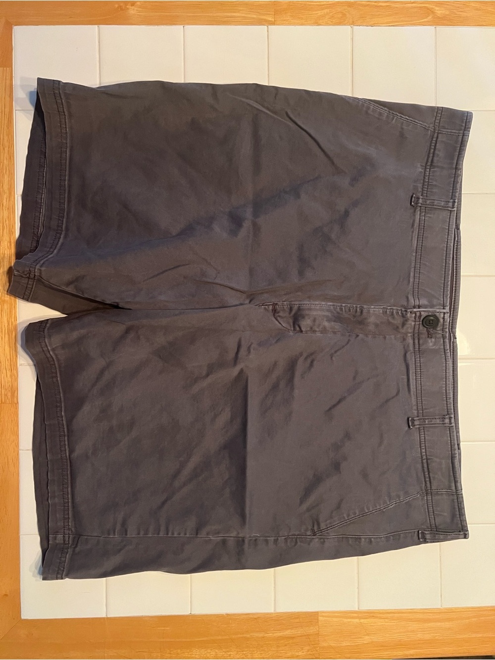 Lee Men's Classic Cotton Shorts in Dark Gray, Size 46